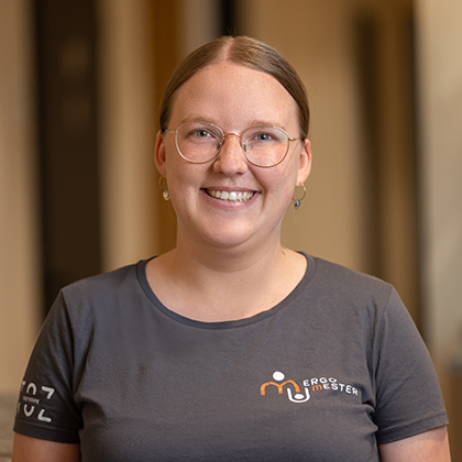 Foto von Nathalie Ullmann Mitarbeiterin bei Ergotherapie Mester 